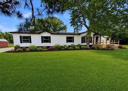1506 Airline Court - Photo 1