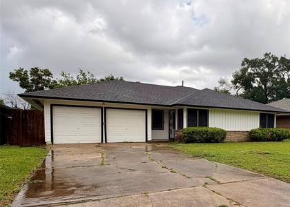 6211 Schevers Street - Photo 1