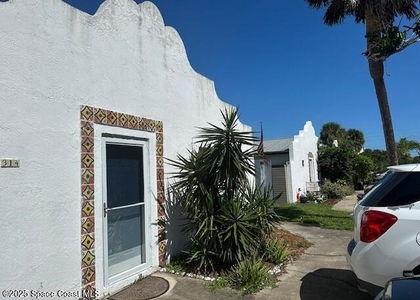 314 Pierce Avenue - Photo 1