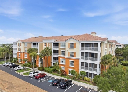 7903 Seminole Boulevard - Photo 1