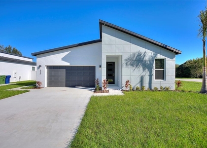 330 Royal Palm Way - Photo 1