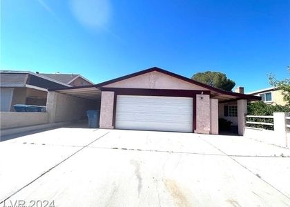 7054 Fenway Avenue - Photo 1