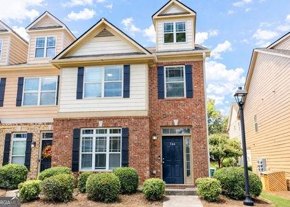 544 Ridge View Crossing - Photo 1