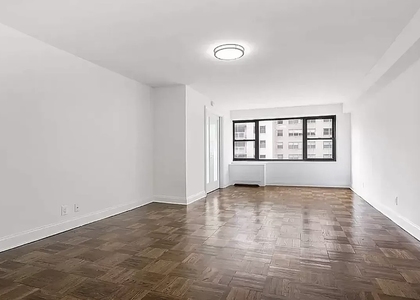 East 88th Street - Photo 1