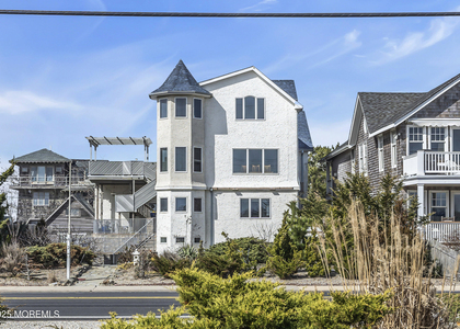 492 Ocean Avenue - Photo 1