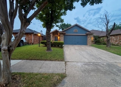 4244 Flamingo Way - Photo 1