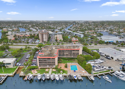 740 S Federal Highway - Photo 1