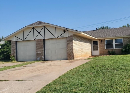 12413 Sw 2nd Street - Photo 1