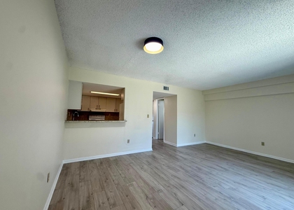 321 Gulfstream Road - Photo 1