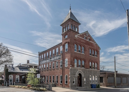 22 Cottage Street - Photo 1