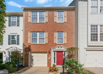 8034 Horseshoe Cottage Circle - Photo 1