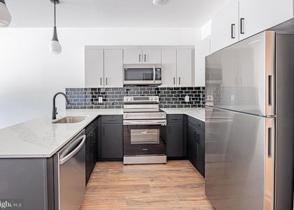 5001 Umbria Street - Photo 1