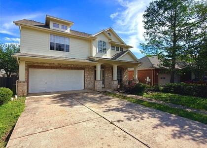 111 N Field St - Photo 1
