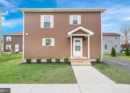 5 Hillside Avenue - Photo 1