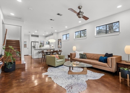 115 Havana St - Photo 1