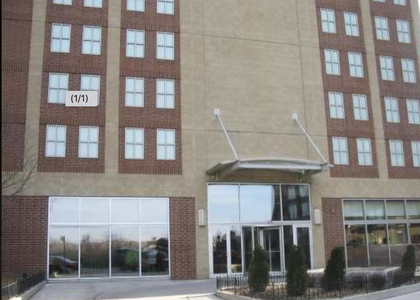645 N Kingsbury Street - Photo 1