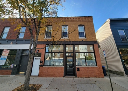 802 Dempster Street - Photo 1