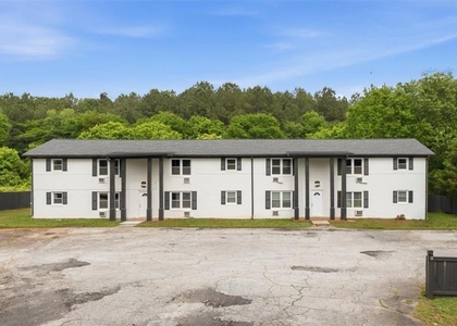 608 N College Drive - Photo 1