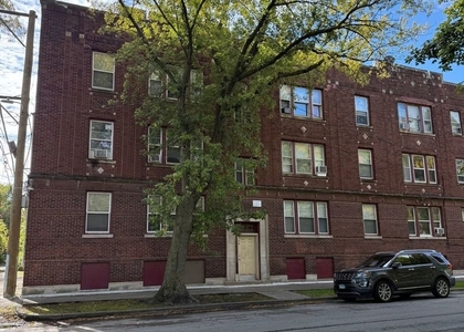 715 W 57th Street - Photo 1