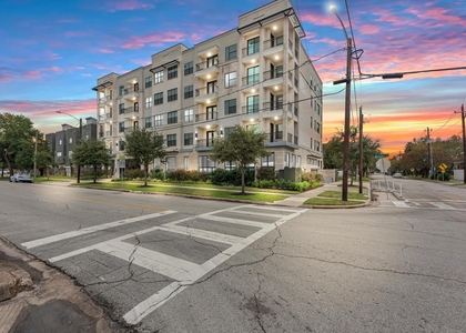 1508 Blodgett Street - Photo 1