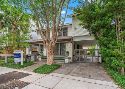 1210 Hawthorne Street - Photo 1