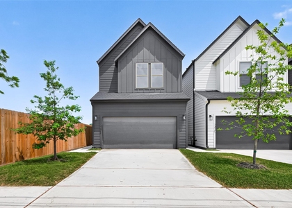 7422 Maxroy Street - Photo 1