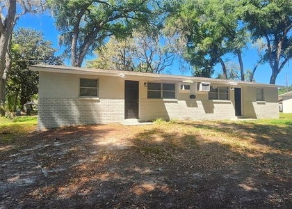 5320 Pine Street - Photo 1