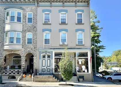 126 N 4th Street - Photo 1