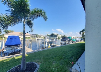 311 Garvin Street - Photo 1