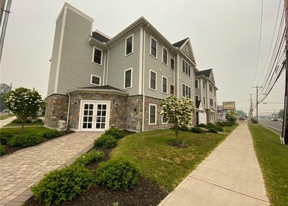 314 Bridgeport Avenue - Photo 1