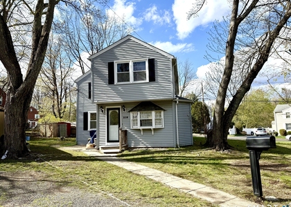 218 Melville Drive - Photo 1