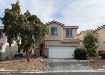 10115 Capistrello Avenue - Photo 1
