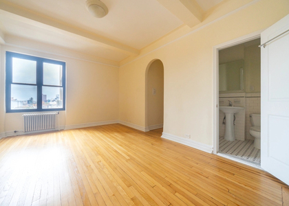 2nd Avenue & East 10th St. - Photo 1