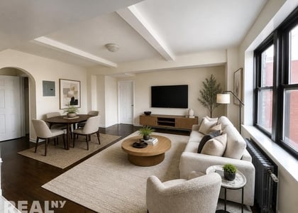 850 Amsterdam Ave - Photo 1