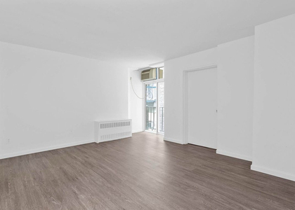 88 Fulton Street - Photo 1
