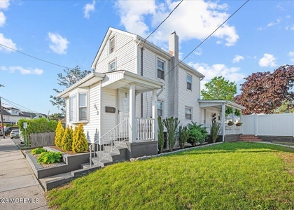 543 Springdale Avenue - Photo 1