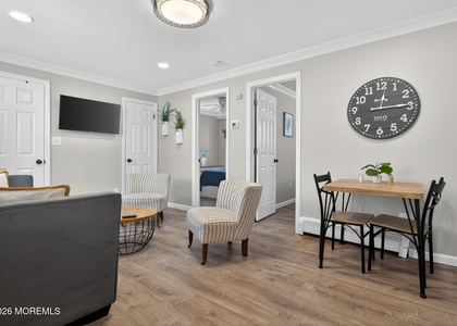 32 Franklin Avenue - Photo 1