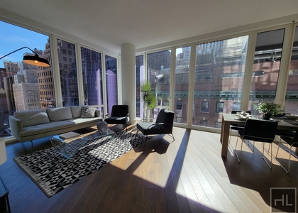 East 44th Street - Photo 1