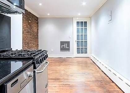Barrow Street - Photo 1