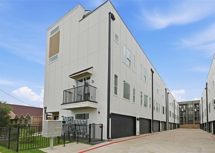 4315 San Jacinto Street - Photo 1