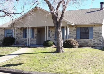 7712 Underwood Drive - Photo 1