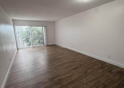 8720 N Sherman Circle - Photo 1