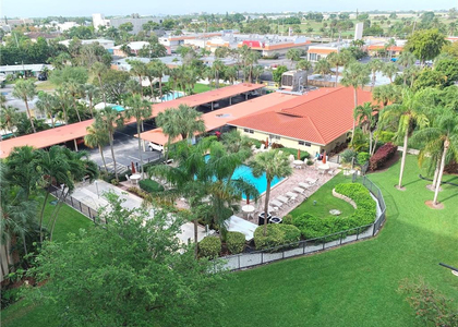 2350 Ne 14th Street Causeway - Photo 1