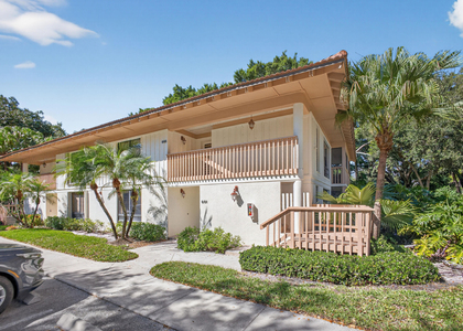 605 Brackenwood Cove - Photo 1