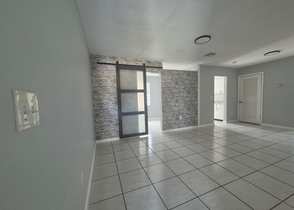 7221 Venetian Street - Photo 1