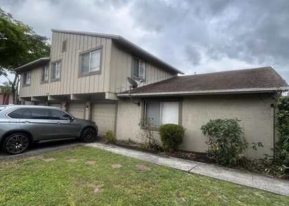 2229 Nw 59th Avenue - Photo 1
