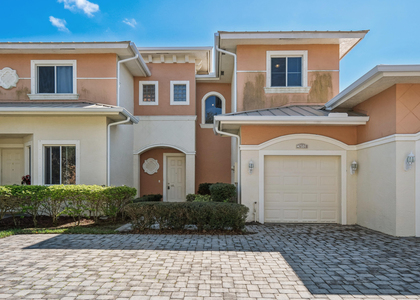 2584 Sw Stockbridge Sq Square  - Photo 1