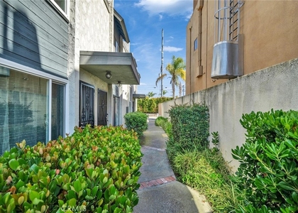 5372 Clairemont Mesa Blvd - Photo 1
