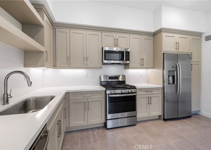 1632 Doheny Way - Photo 1