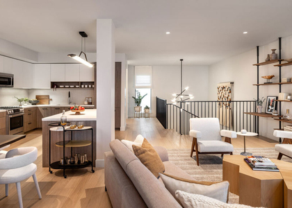 9001 Santa Monica Boulevard - Photo 1